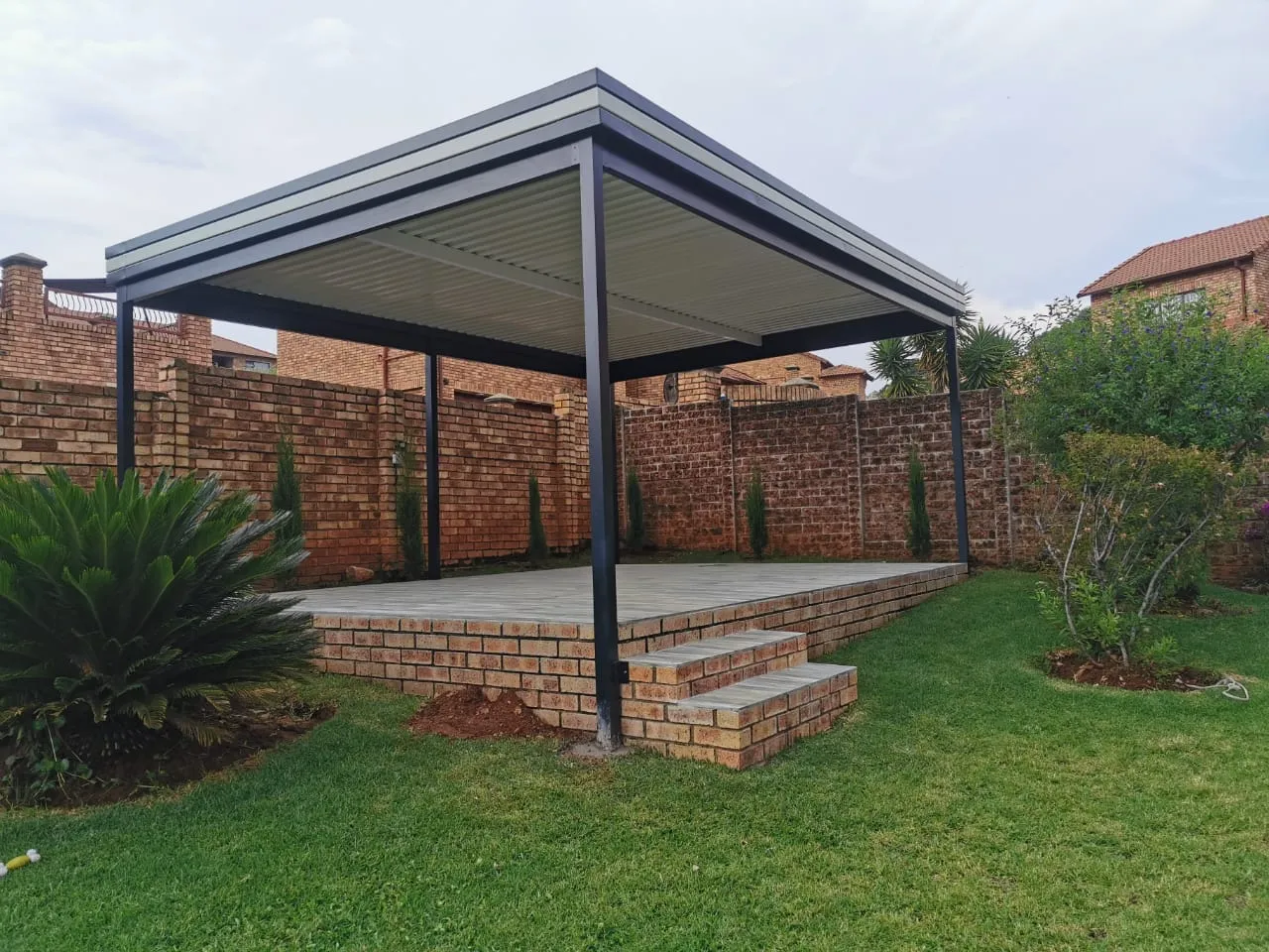 Louvre pavilion in an established northern-suburbs Johannesburg garden
